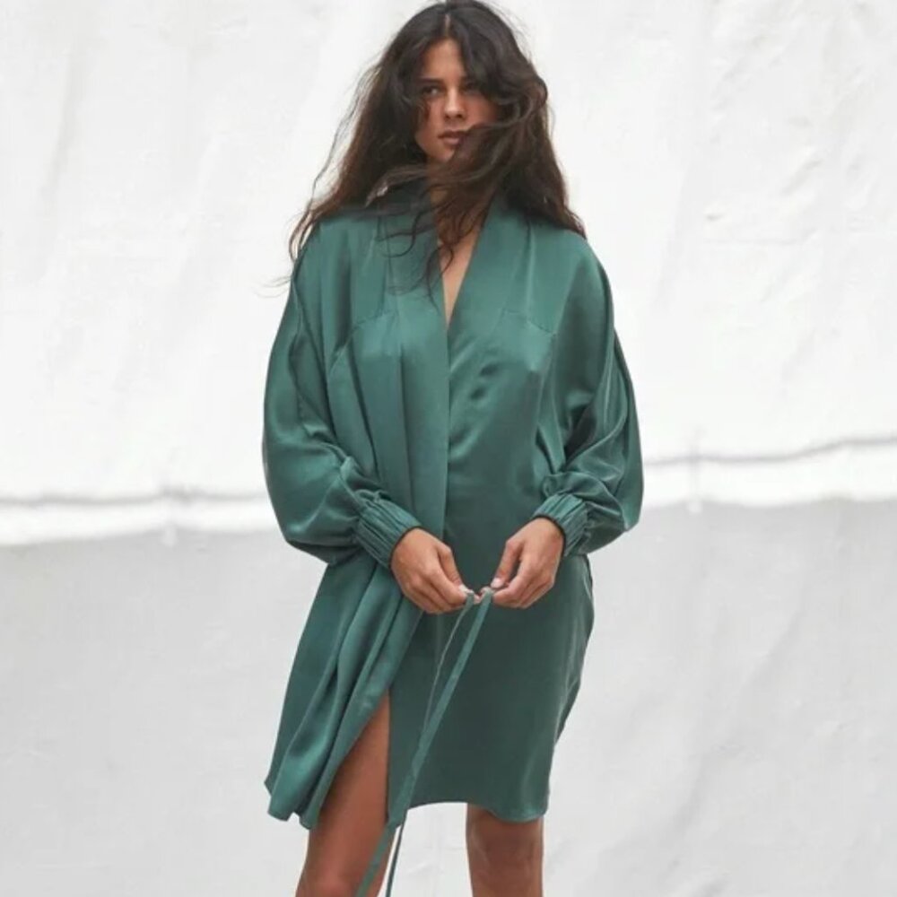 RARE Lunya Washable Silk Robe - Dark Green